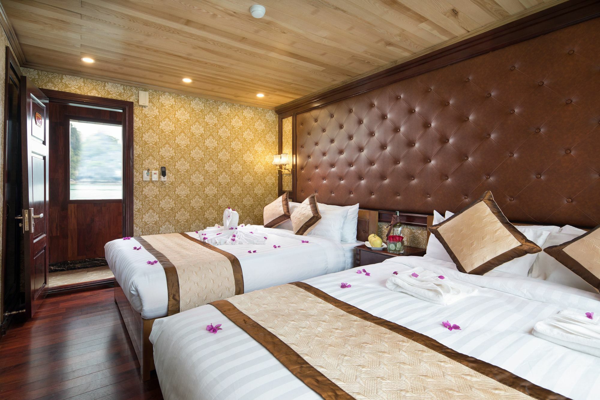 Harmony Boutique Cruises Hotel Ха Лонг Екстериор снимка