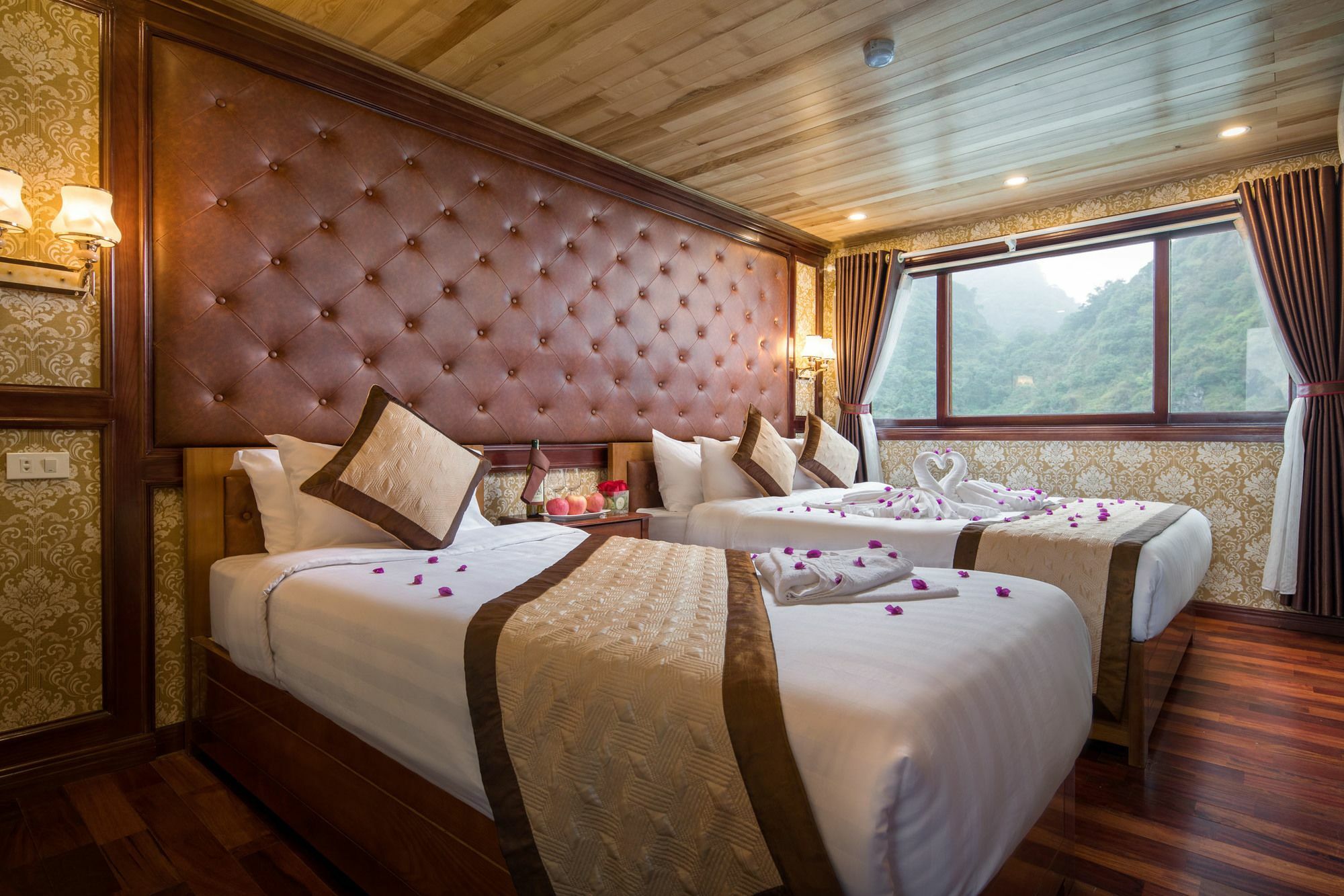 Harmony Boutique Cruises Hotel Ха Лонг Екстериор снимка