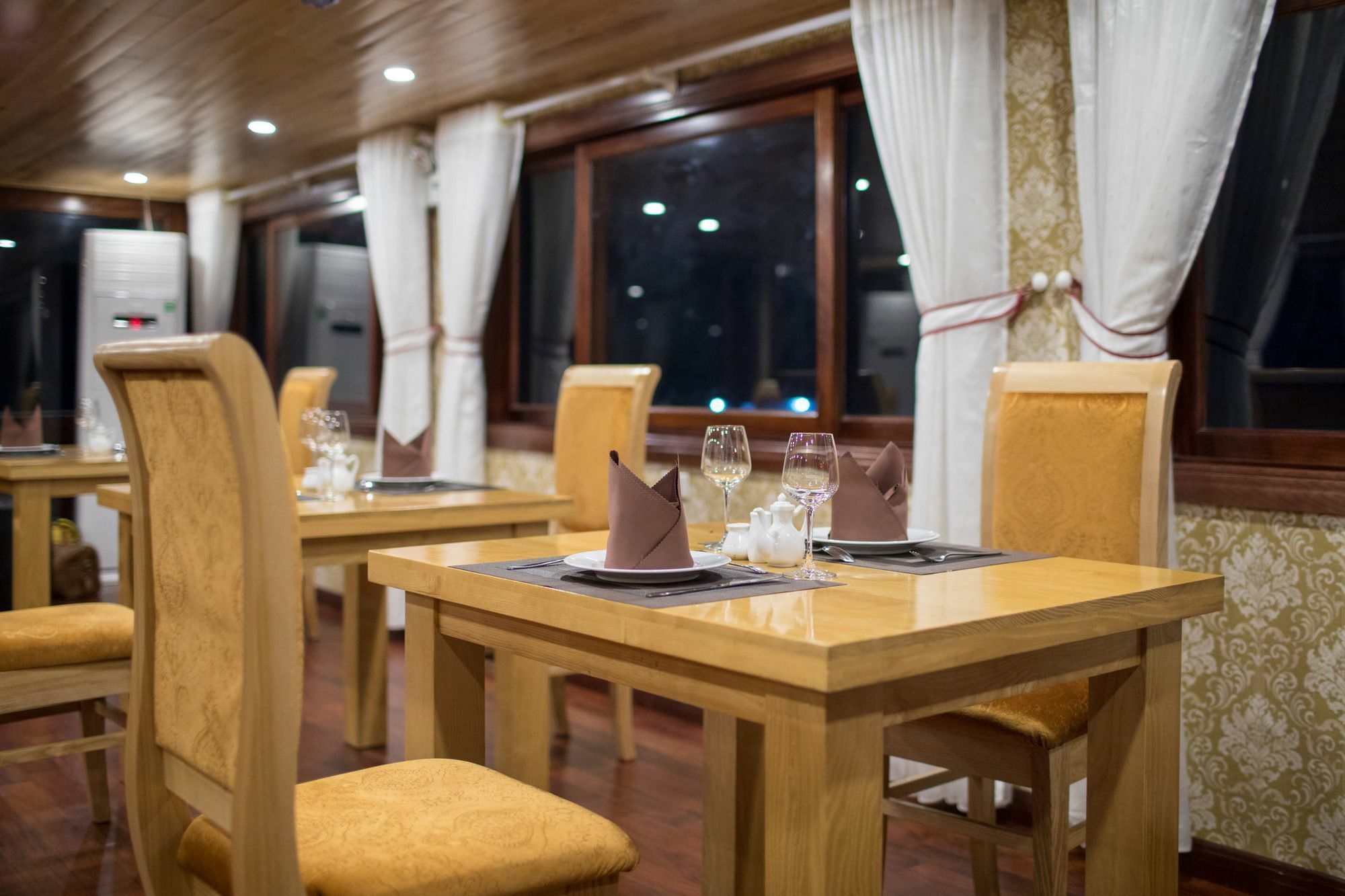 Harmony Boutique Cruises Hotel Ха Лонг Екстериор снимка